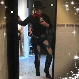 Meet your Posher, Nicki